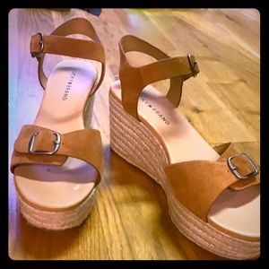 Lucky Brand 8.5 Retro Cognac Suede wedge/flatform